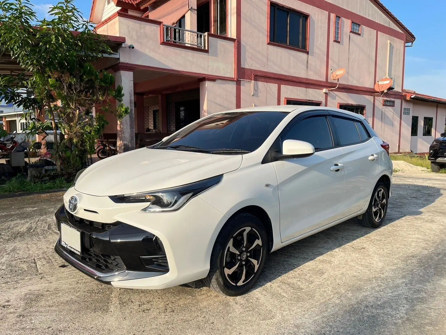 Toyota Yaris Hatchback
